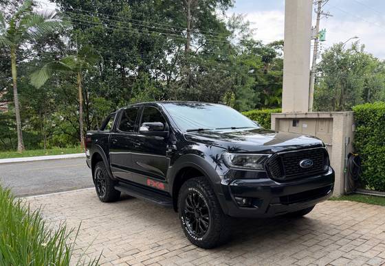 FORD RANGER 3.2 FX4 4X4 CD 20V DIESEL 4P AUTOMÁTICO
